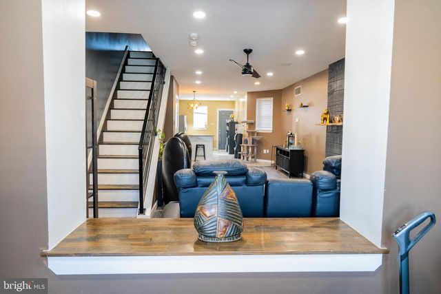 823 S 56TH ST, Philadelphia, PA 19143