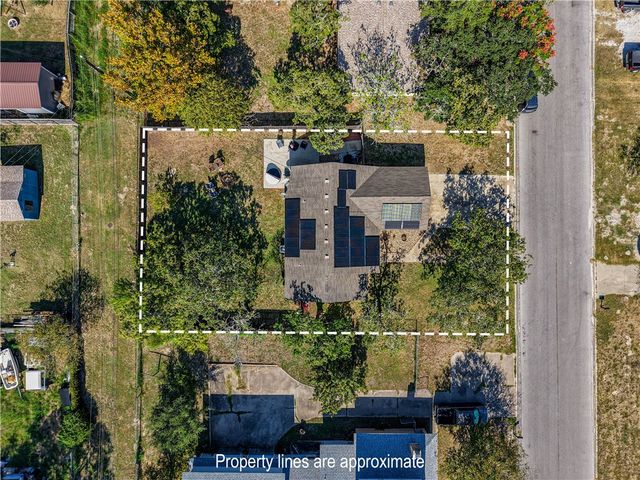 2625 Henrietta Pl, Ingleside, TX 78362