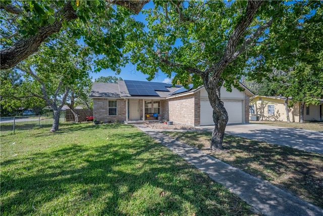 2625 Henrietta Pl, Ingleside, TX 78362