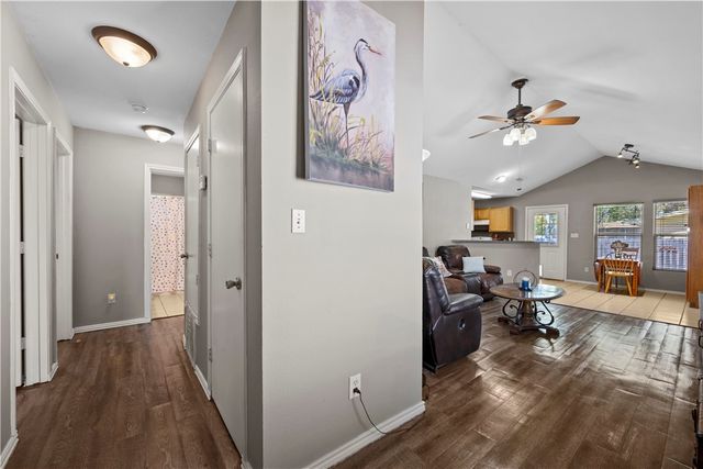 2625 Henrietta Pl, Ingleside, TX 78362