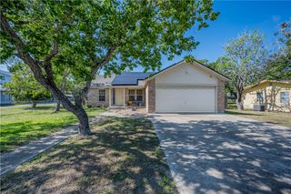 2625 Henrietta Pl, Ingleside, TX 78362
