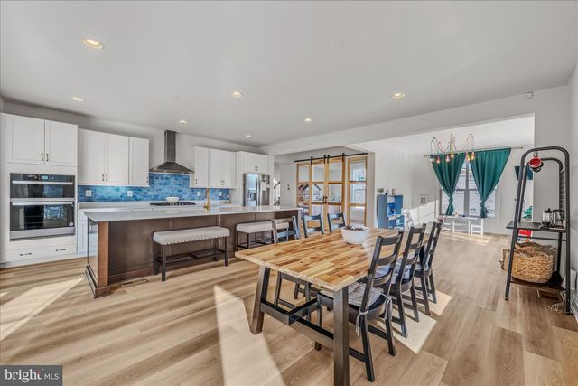 56 JANE WASHINGTON CT, Charles Town, WV 25414