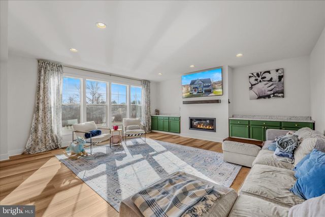 56 JANE WASHINGTON CT, Charles Town, WV 25414