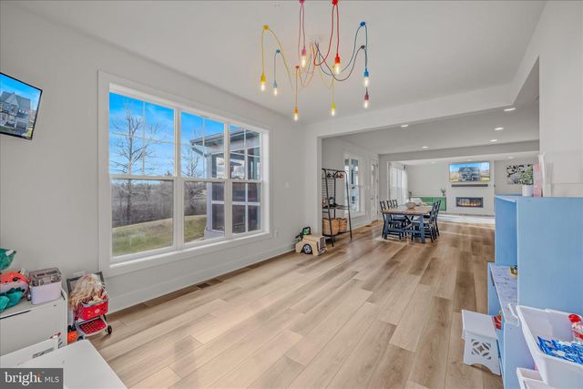 56 JANE WASHINGTON CT, Charles Town, WV 25414