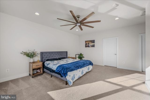 56 JANE WASHINGTON CT, Charles Town, WV 25414