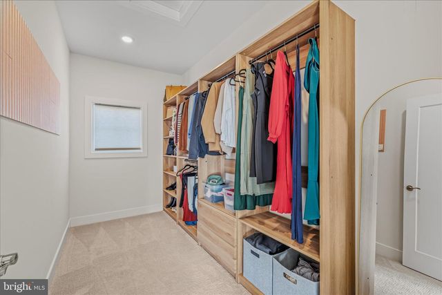 56 JANE WASHINGTON CT, Charles Town, WV 25414