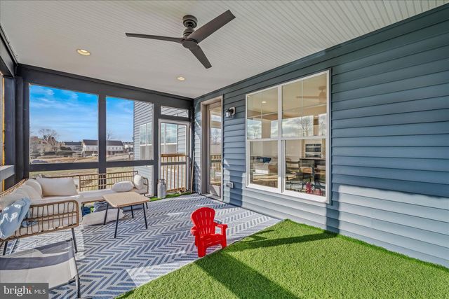 56 JANE WASHINGTON CT, Charles Town, WV 25414