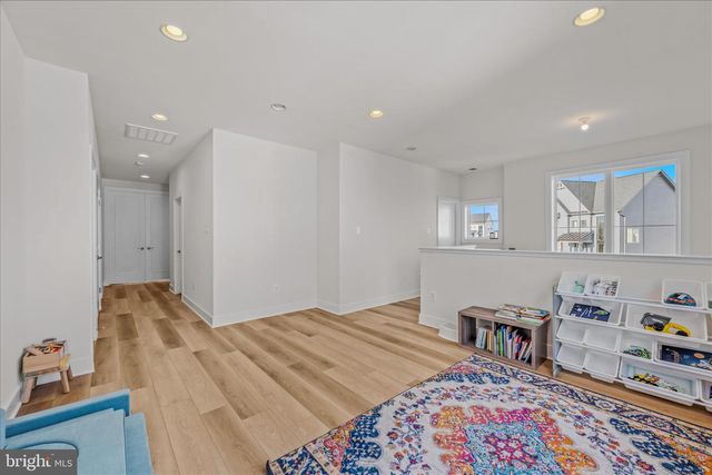 56 JANE WASHINGTON CT, Charles Town, WV 25414