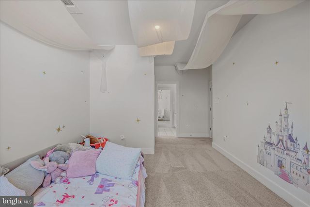 56 JANE WASHINGTON CT, Charles Town, WV 25414