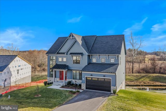 56 JANE WASHINGTON CT, Charles Town, WV 25414