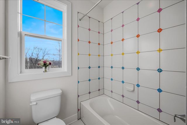 56 JANE WASHINGTON CT, Charles Town, WV 25414