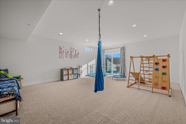 56 JANE WASHINGTON CT, Charles Town, WV 25414