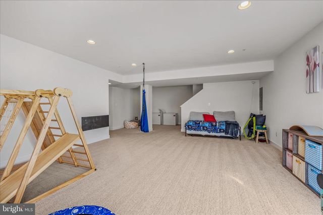 56 JANE WASHINGTON CT, Charles Town, WV 25414