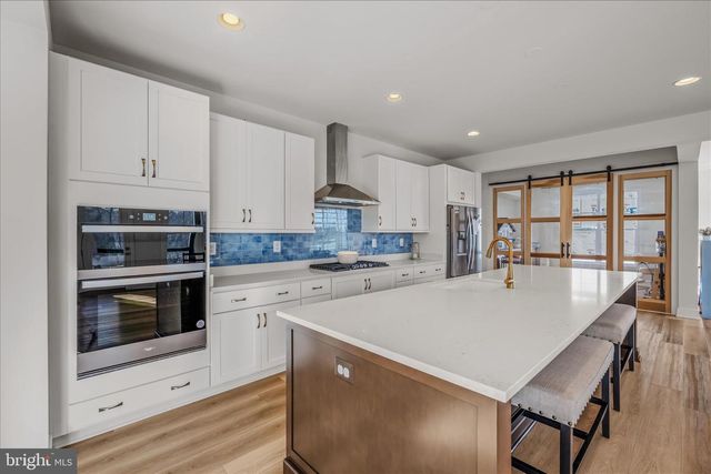 56 JANE WASHINGTON CT, Charles Town, WV 25414