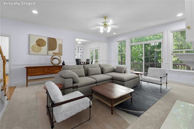 110 Brookstone Way, Central, SC 29630