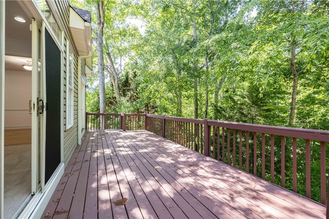 110 Brookstone Way, Central, SC 29630