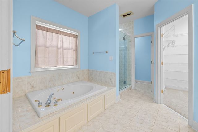 110 Brookstone Way, Central, SC 29630