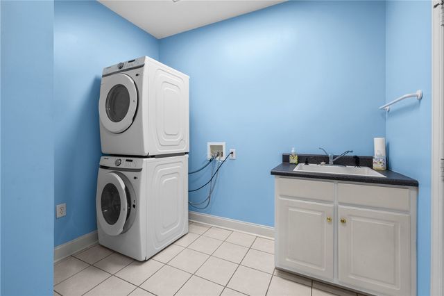 110 Brookstone Way, Central, SC 29630