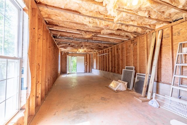 110 Brookstone Way, Central, SC 29630
