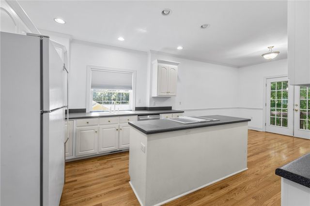 110 Brookstone Way, Central, SC 29630