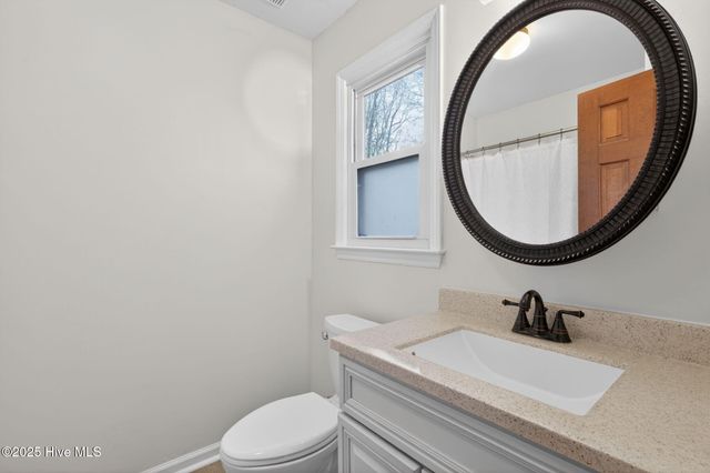 1901 Red Oak Lane, Clayton, NC 27520