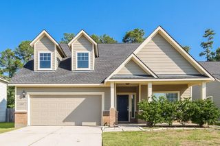 1089 Shadow Glenn Drive, Conroe, TX 77301