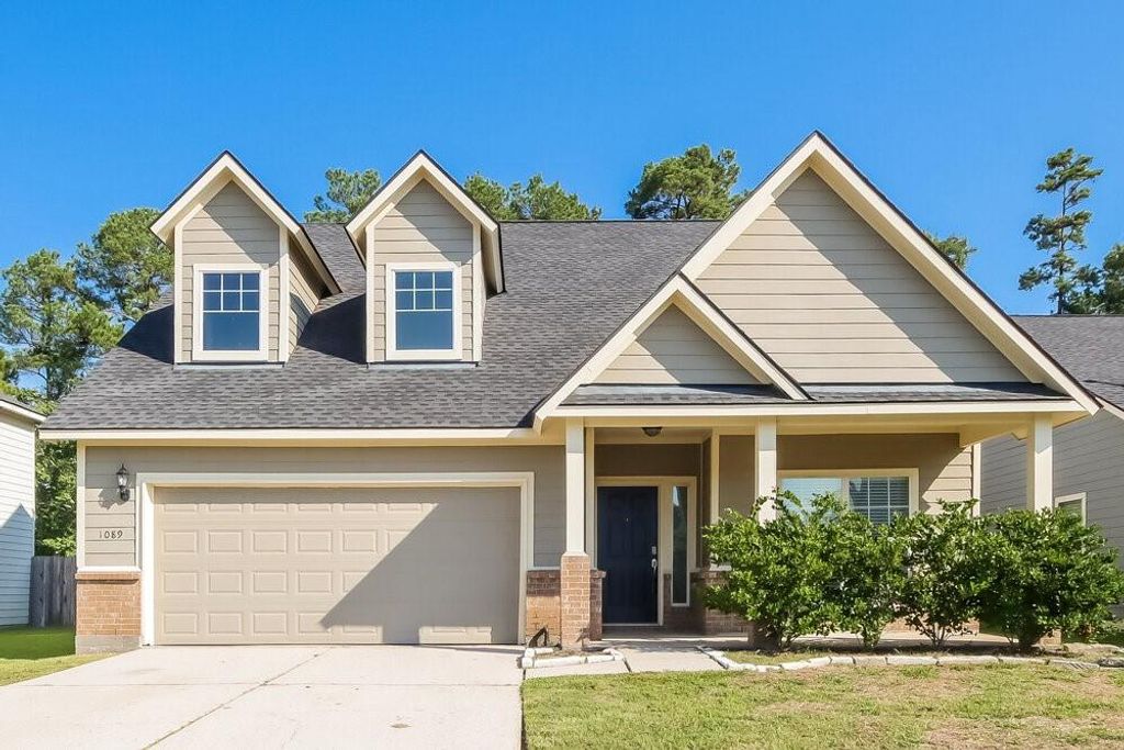 1089 Shadow Glenn Drive, Conroe, TX 77301