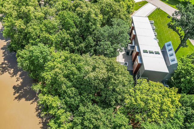 131 49th Avenue E, West Fargo, ND 58078