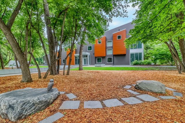 131 49th Avenue E, West Fargo, ND 58078