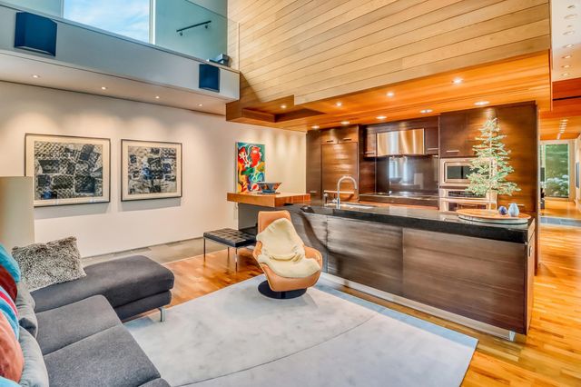 131 49th Avenue E, West Fargo, ND 58078