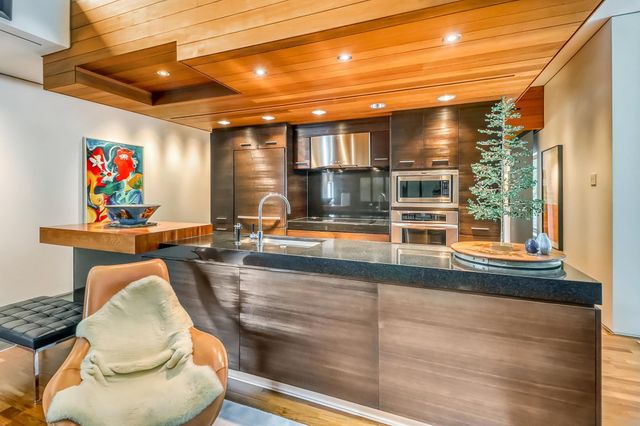 131 49th Avenue E, West Fargo, ND 58078