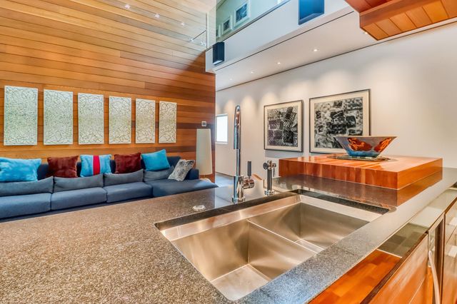 131 49th Avenue E, West Fargo, ND 58078