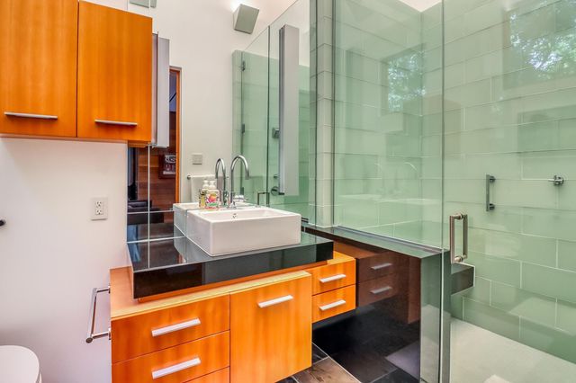 131 49th Avenue E, West Fargo, ND 58078