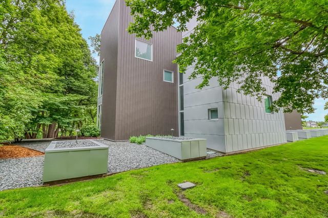 131 49th Avenue E, West Fargo, ND 58078