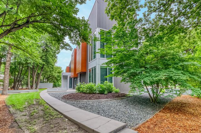 131 49th Avenue E, West Fargo, ND 58078