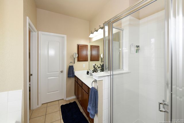 1119 Pinnacle Fls, San Antonio, TX 78260