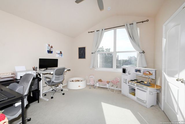 1119 Pinnacle Fls, San Antonio, TX 78260