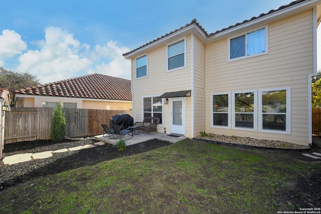 1119 Pinnacle Fls, San Antonio, TX 78260