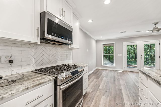 2824 New Prue Road, Sand Springs, OK 74063