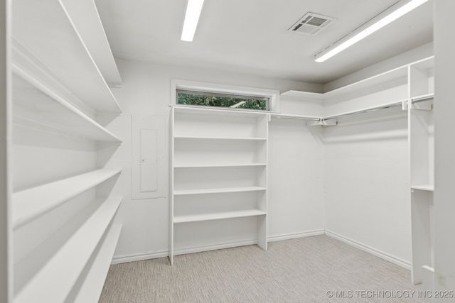 2824 New Prue Road, Sand Springs, OK 74063