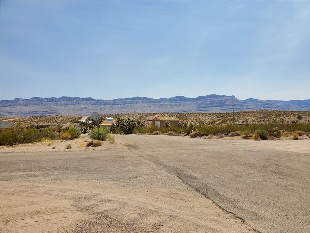 395 E Haystack Drive, Meadview, AZ 86444