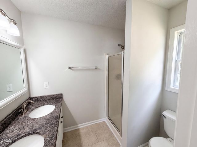 1024 Laurel Leaf Road, Zebulon, NC 27597