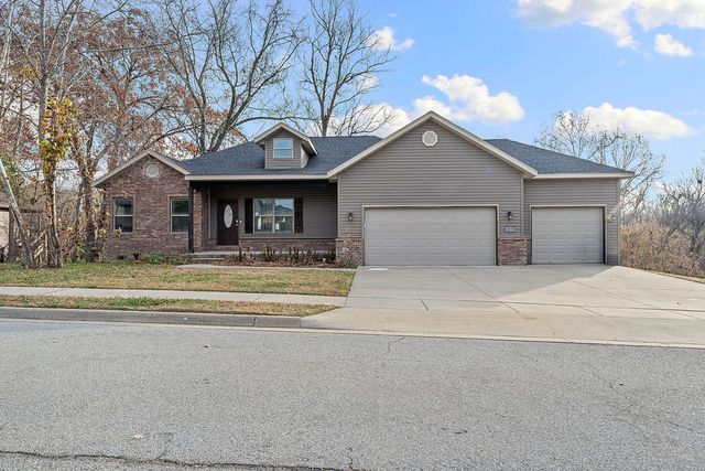 1070 Nemett Circle, Pea Ridge, AR 72751