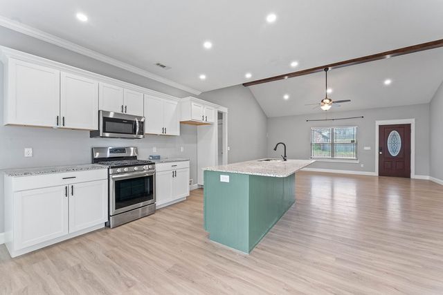 1070 Nemett Circle, Pea Ridge, AR 72751