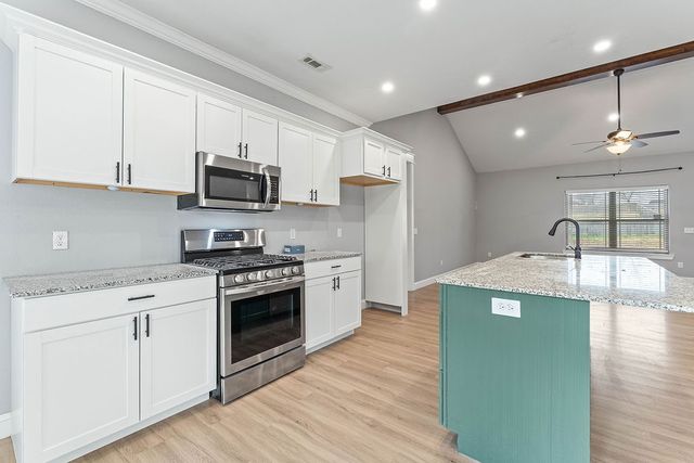 1070 Nemett Circle, Pea Ridge, AR 72751