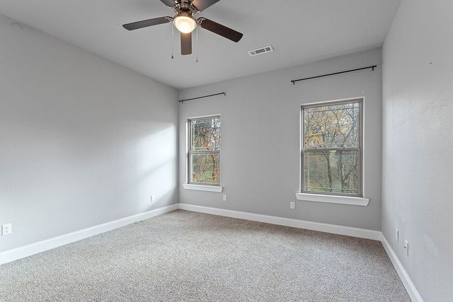 1070 Nemett Circle, Pea Ridge, AR 72751