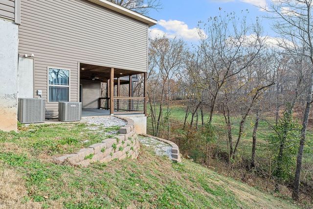 1070 Nemett Circle, Pea Ridge, AR 72751