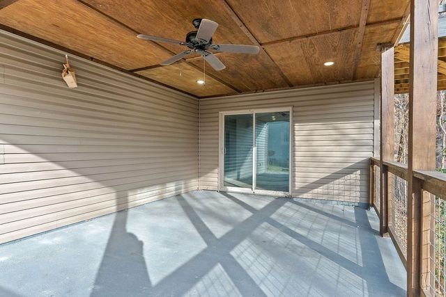 1070 Nemett Circle, Pea Ridge, AR 72751