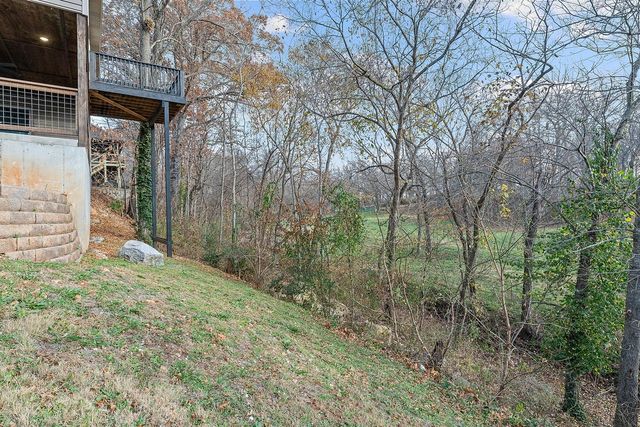 1070 Nemett Circle, Pea Ridge, AR 72751