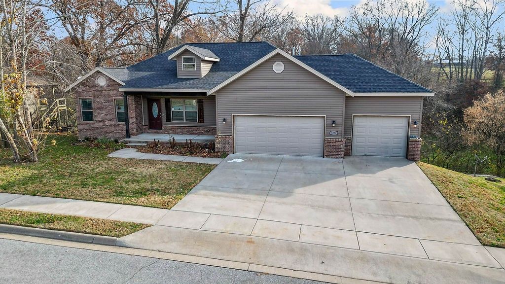 1070 Nemett Circle, Pea Ridge, AR 72751